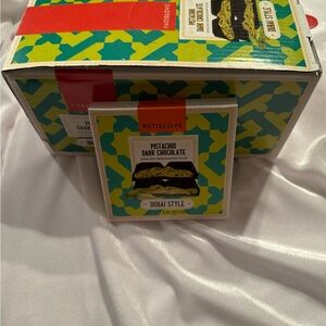 12 Pack Trader Joe's Patislove Dubai Style Pistachio Dark Chocolate 3.52 Oz/Bar
